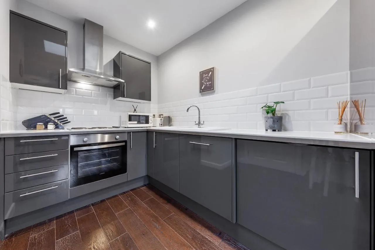 Sleep 4 In Hoxton Near Shoreditch Liverpool St Rw6 Londres 0*,